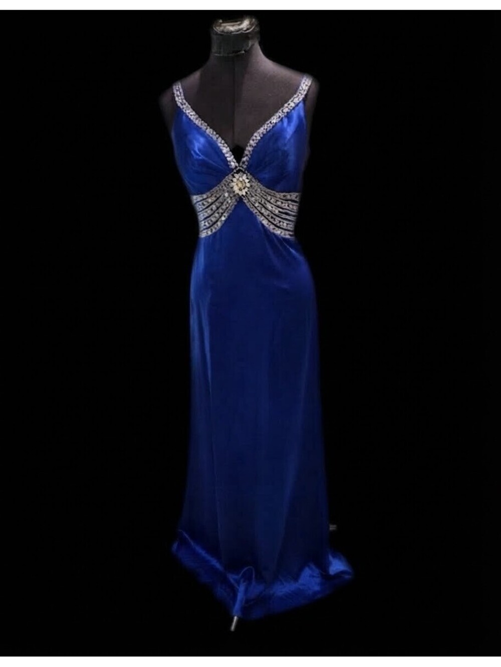 Jasz Couture Size 14 Royal Blue Beaded Rhinestone Open Back Prom Gown Train